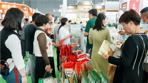 農(nóng)博現(xiàn)場(chǎng)丨連續(xù)24屆參展，這家茶企還能玩出什么花樣？